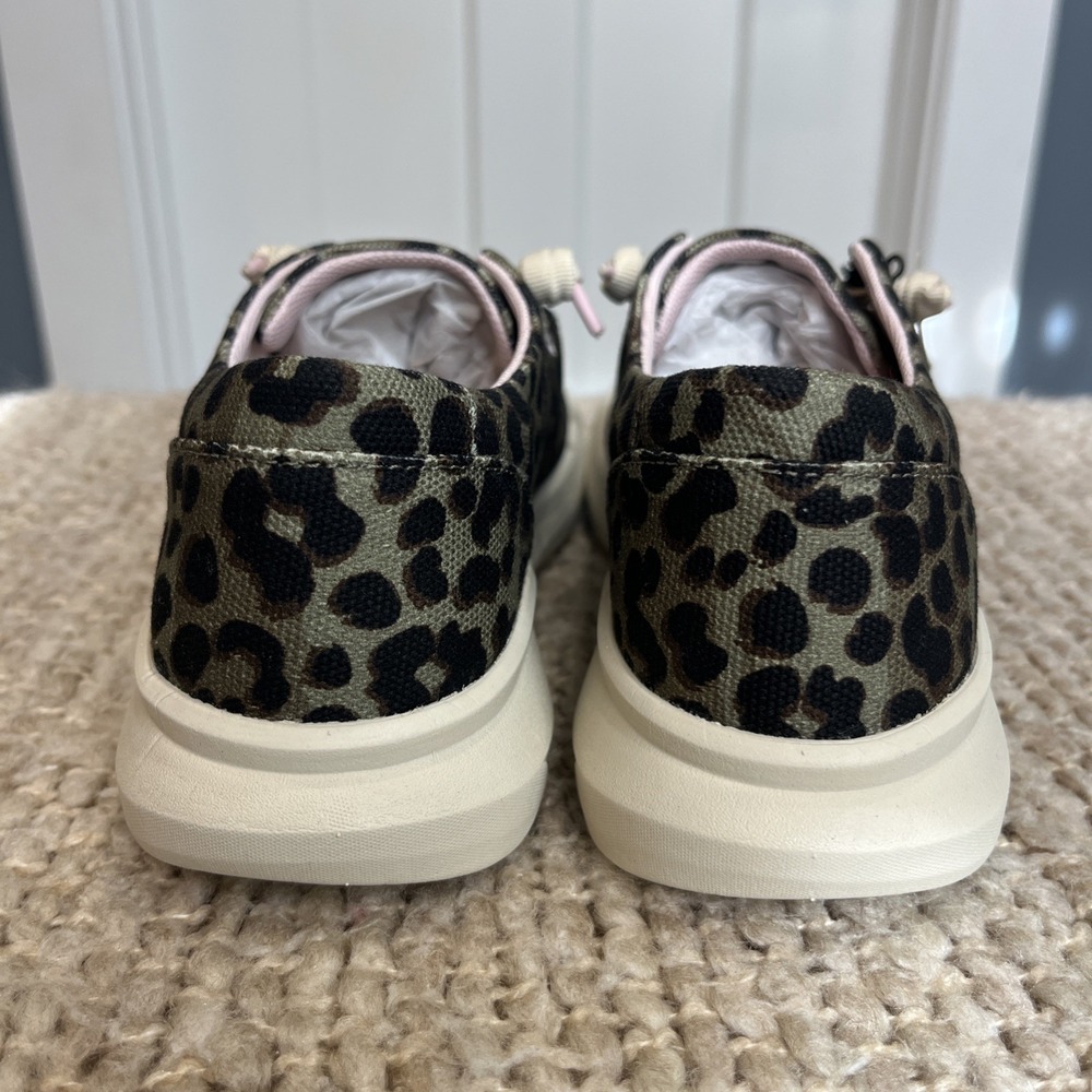 NWT Ariat Women's Hilo Olive Leopard Print Slip On Loafer Shoes Size 7 NEW - Picture 6 of 10